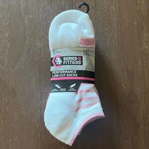 NWT Series 8 Fitness Performance Low Cut Socks Multicolor Pack